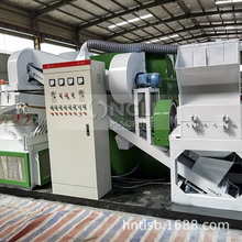 �f�~������C����C���׃r�� �U늾��~�יC��ˇ����