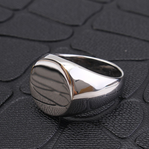 Stylish, Simple Gold-Plated Round-Head Men's Signet Ring | Bold European & American-Style Titanium Steel Men's Ring | Versatile Men's Accessory