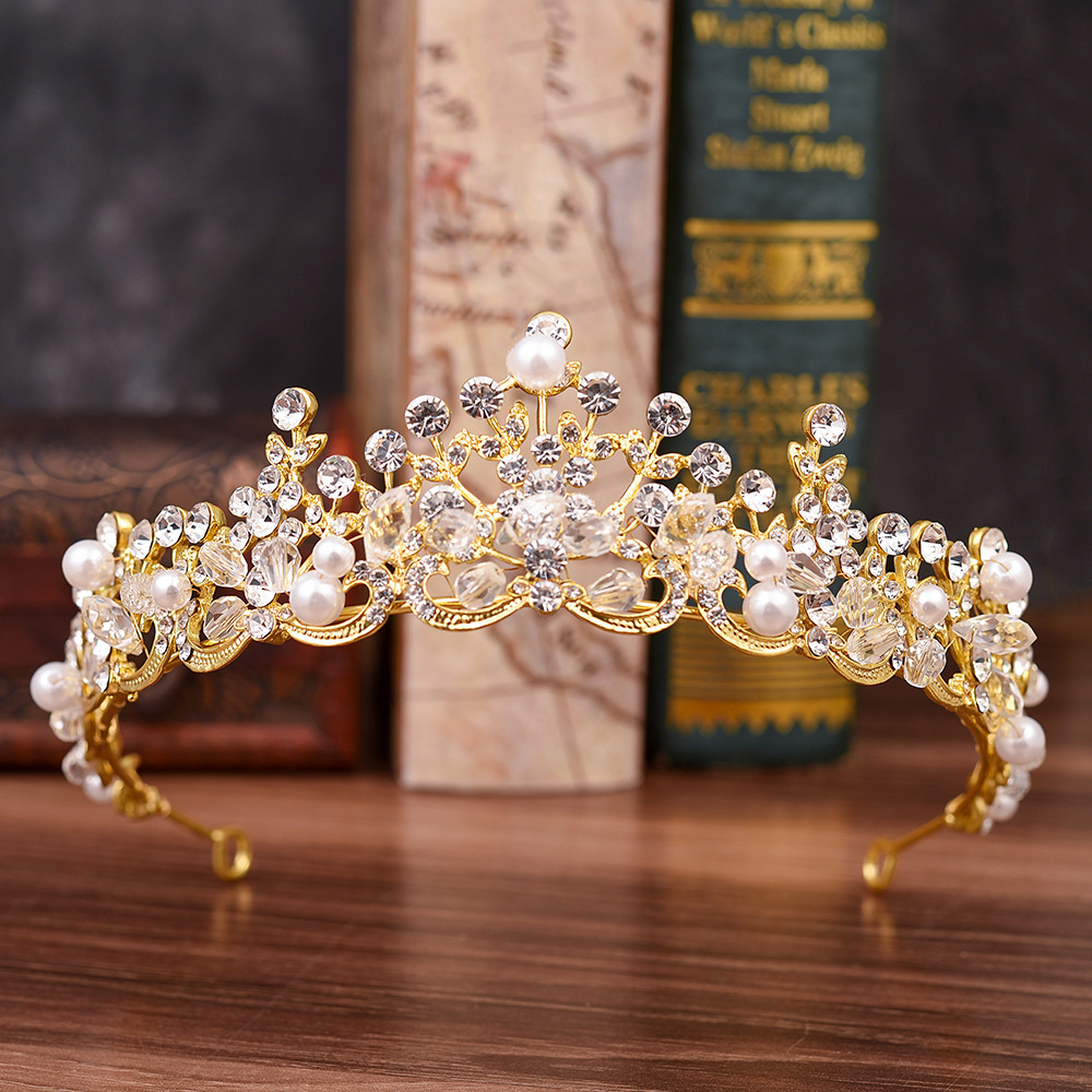 Fashion Leaf Alloy Rhinestone Inlay Artificial Pearls Crown 1 Piece display picture 4