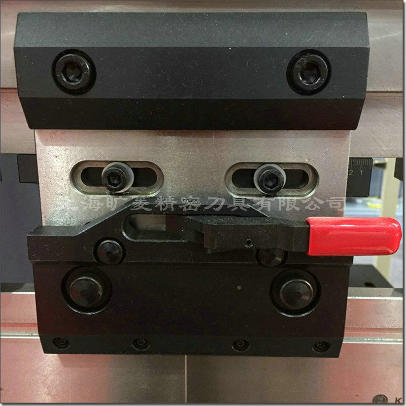 厂家供应150T折弯机模夹好用不打滑耐用高碳钢材质