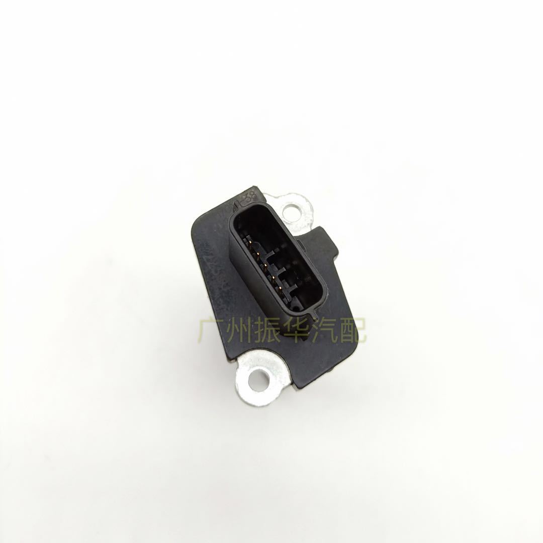 日产天籁骊威颐达骐达轩逸逍客奇骏空气流量计传感器22680-