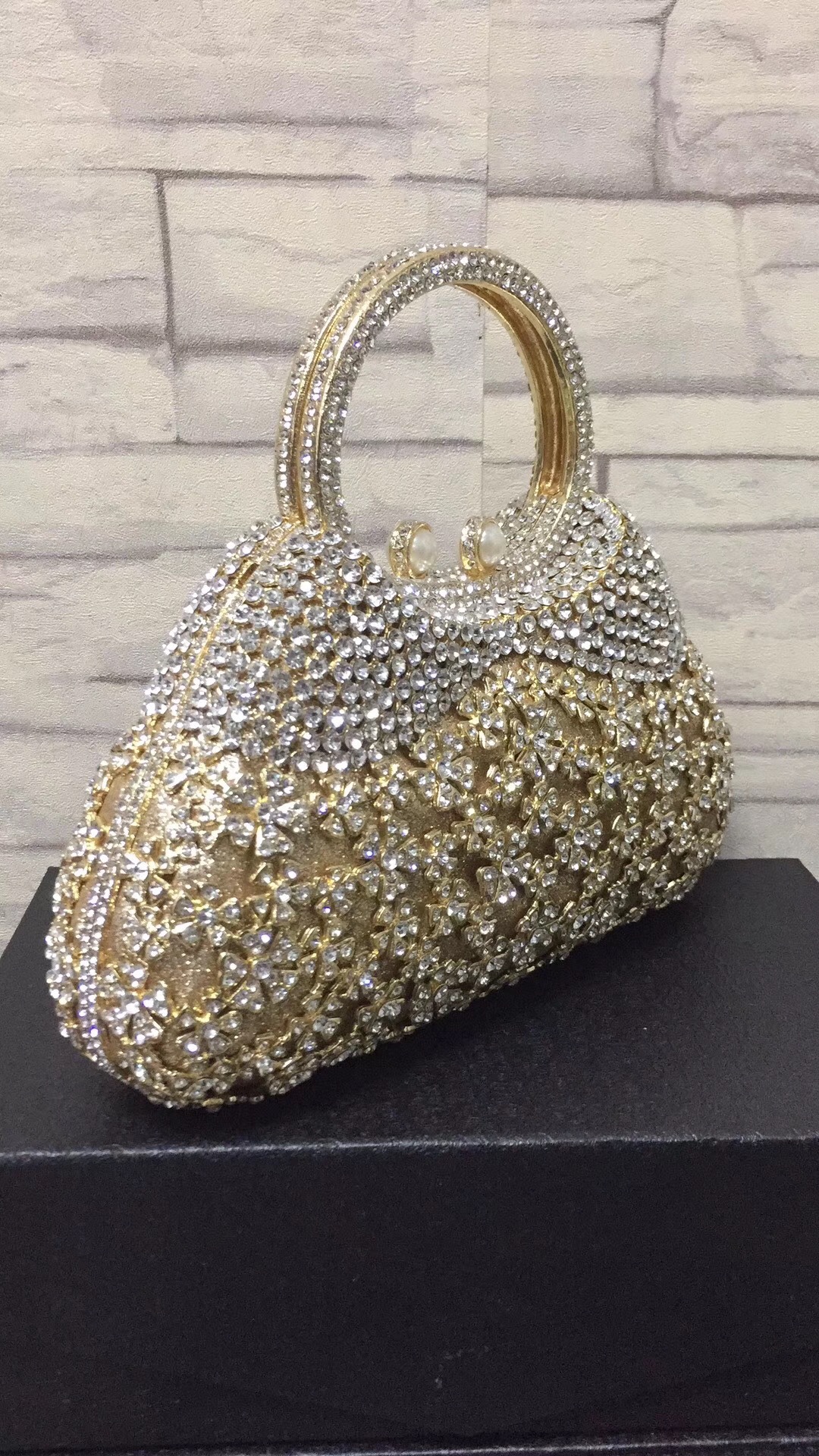 Túi clutch nữ đính kim cương giả dự tiệc cao cấp kích thước 23x12x6 cm — Màu đen chi tiết 39