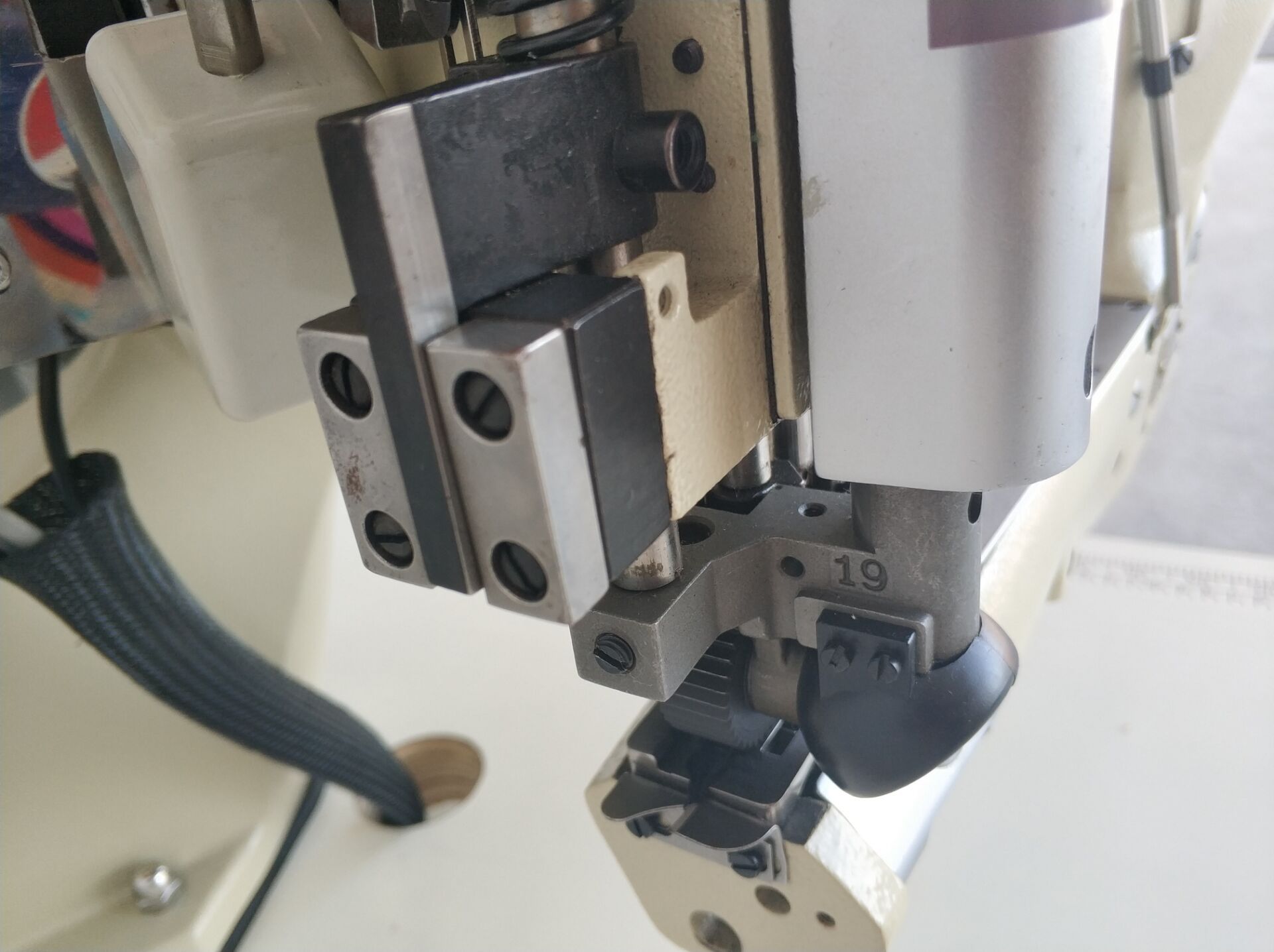 埋夾機(jī)針六線