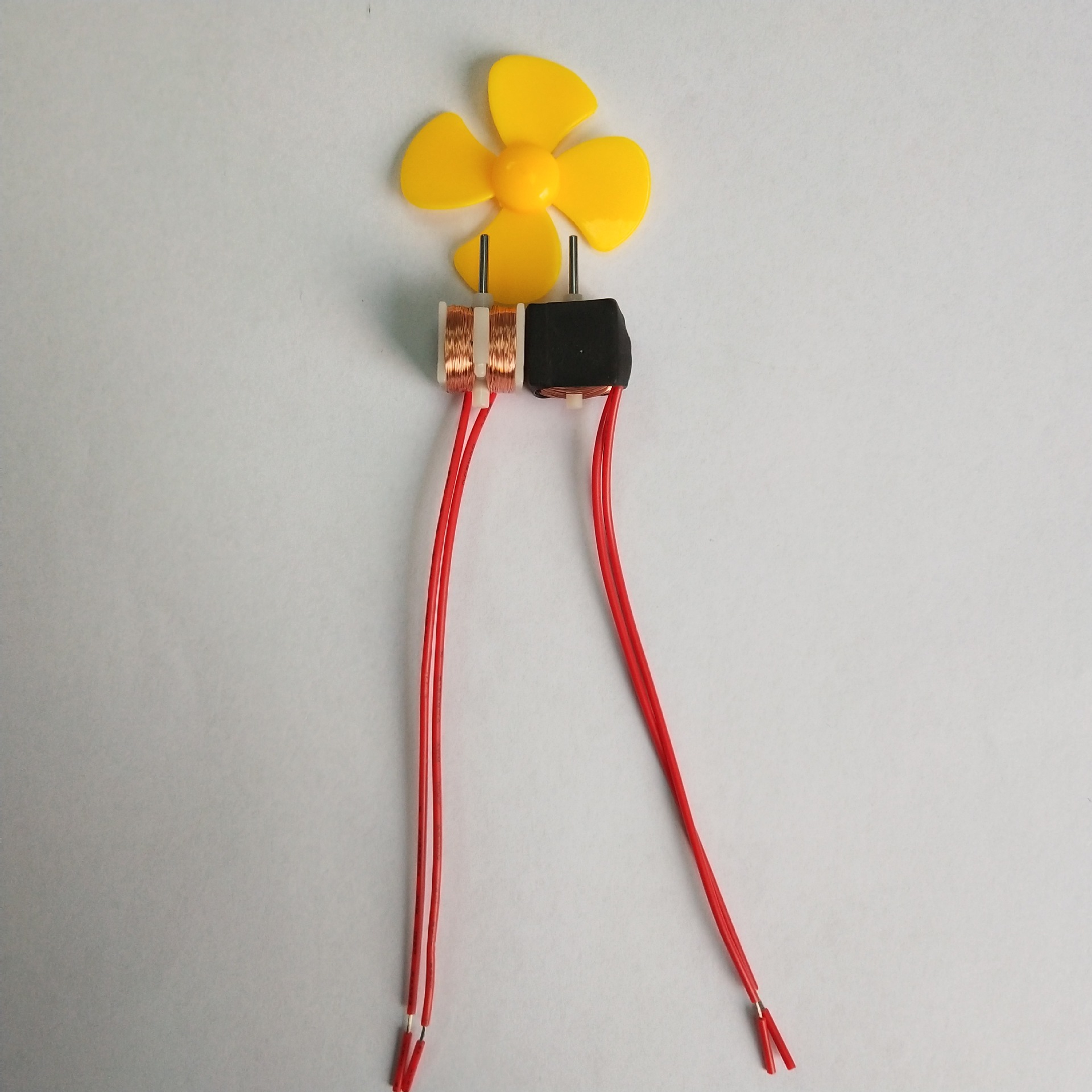 工厂直销风力发电机组 DIY科教实验风力发电机 玩具风力发电机