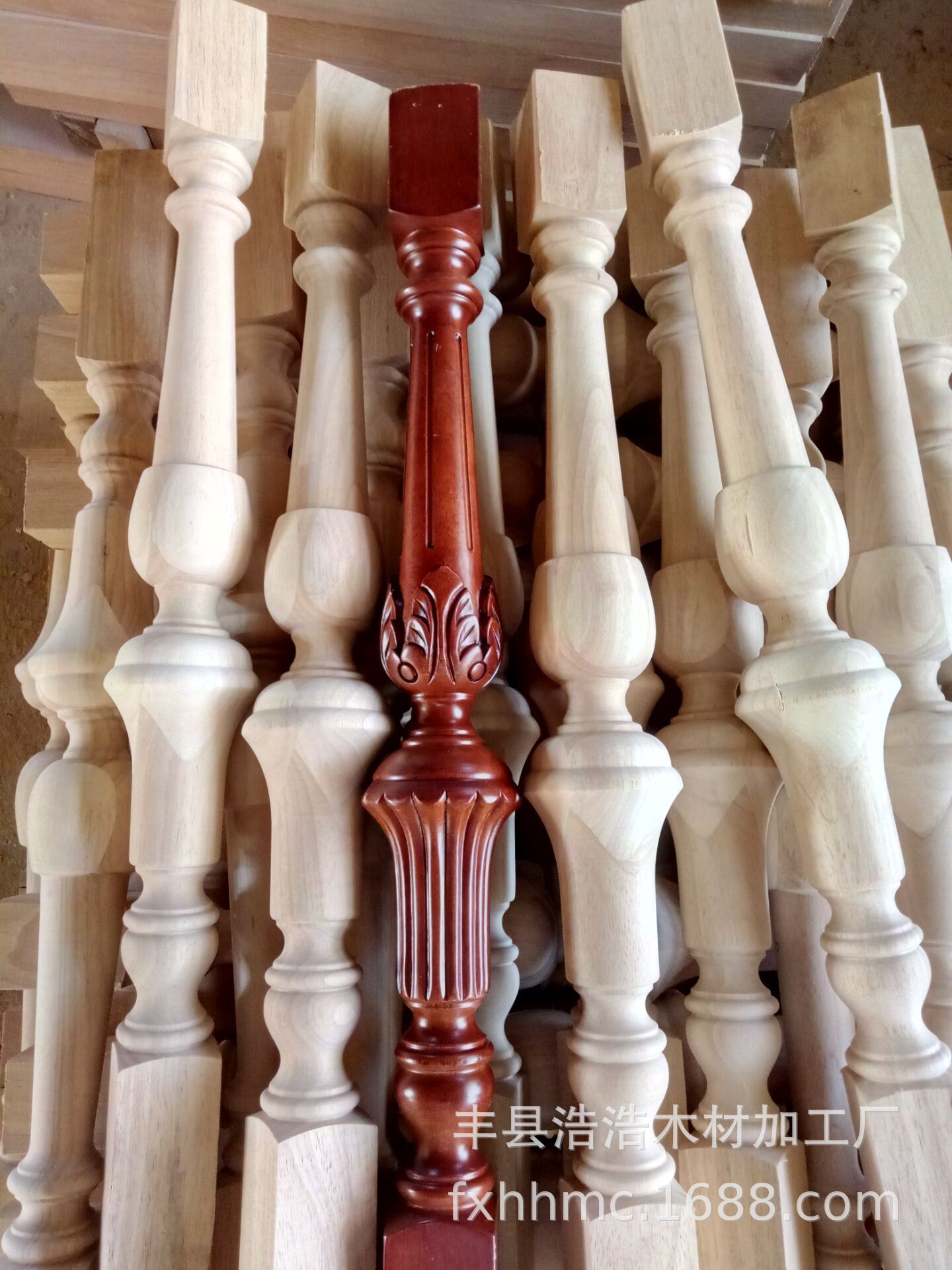 wholesale Beech Wooden stairs Handrail Column Customized stairs Handrail Red Oak Column Rubber wood engineering Handrail