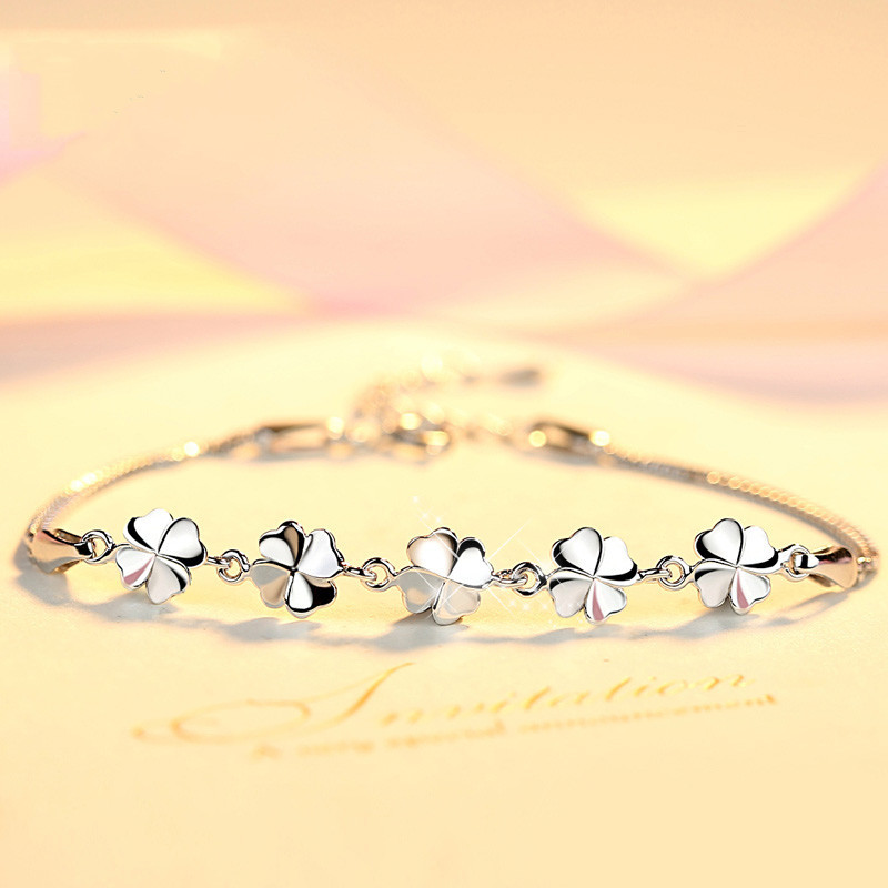 Korean Edition Silver happiness Clover Bracelet All-match fashion Clover Lover Christmas gift jewelry wholesale