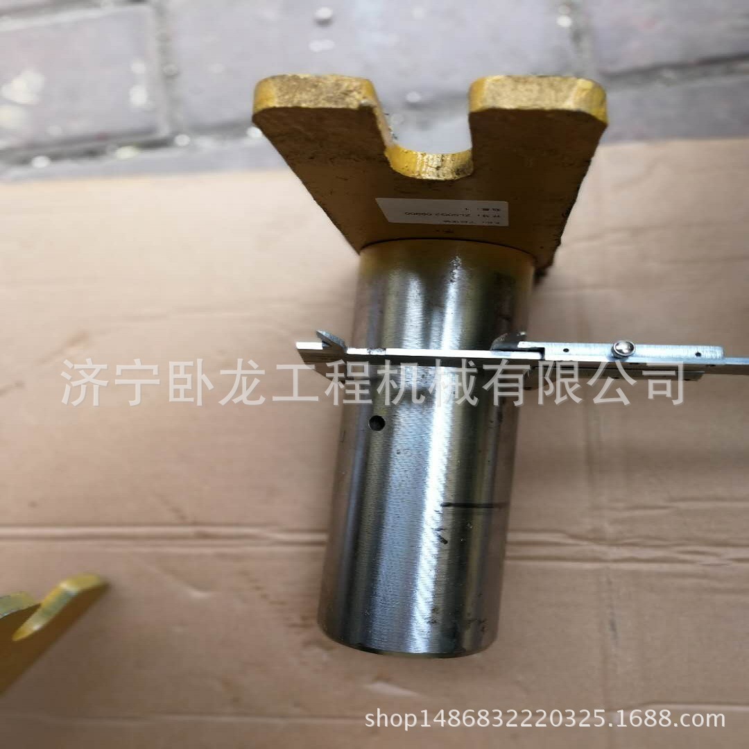 山推装载机配件 山推SL30W 装载机配件 下铰接销轴DG930A-09009A