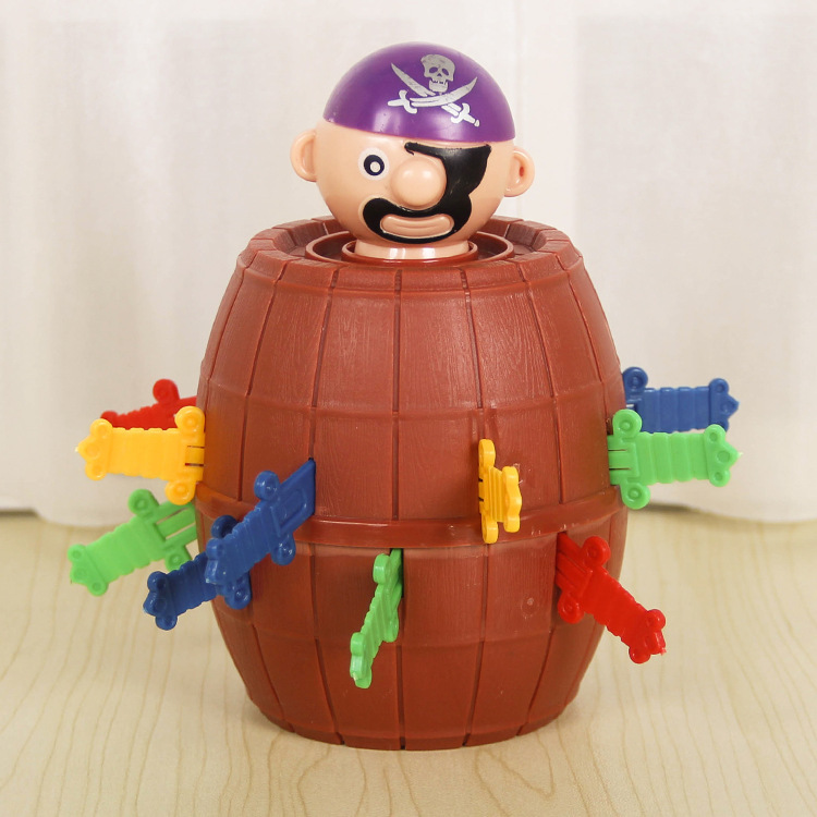 Medium Pirate Bucket New Trickery Strange Game Toys Children's Fun Educational Toys Spoof Stall Hot Sale