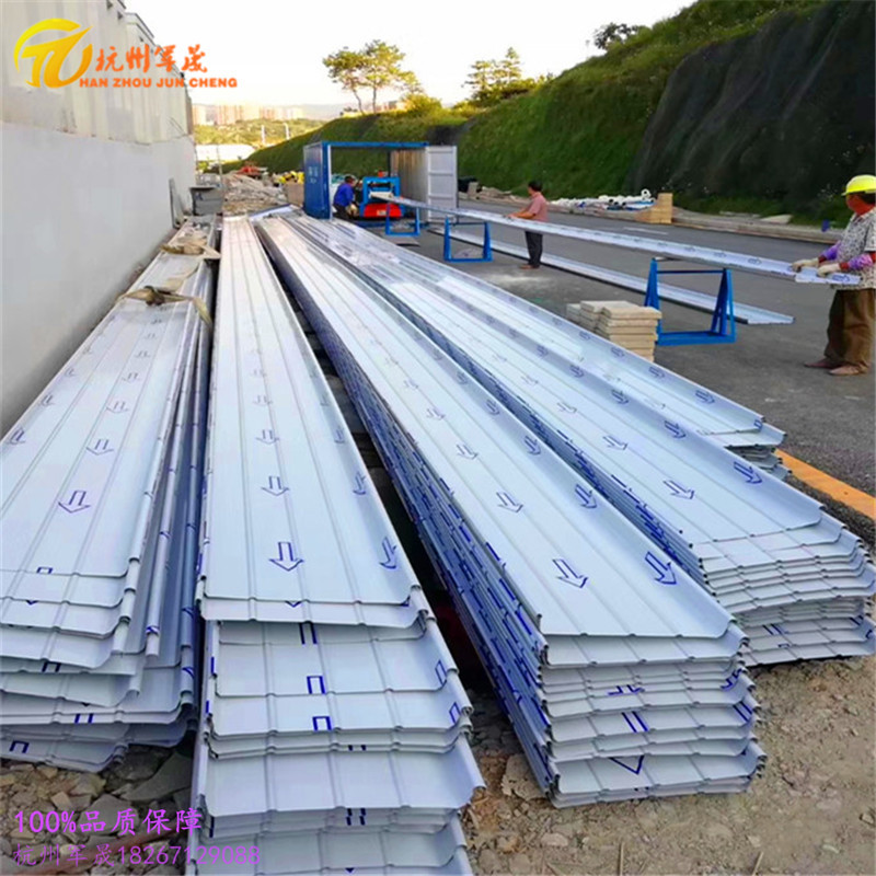 生产厂家供应 3004氟碳铝镁锰板 1.0mm 65-430 铝镁锰屋面板