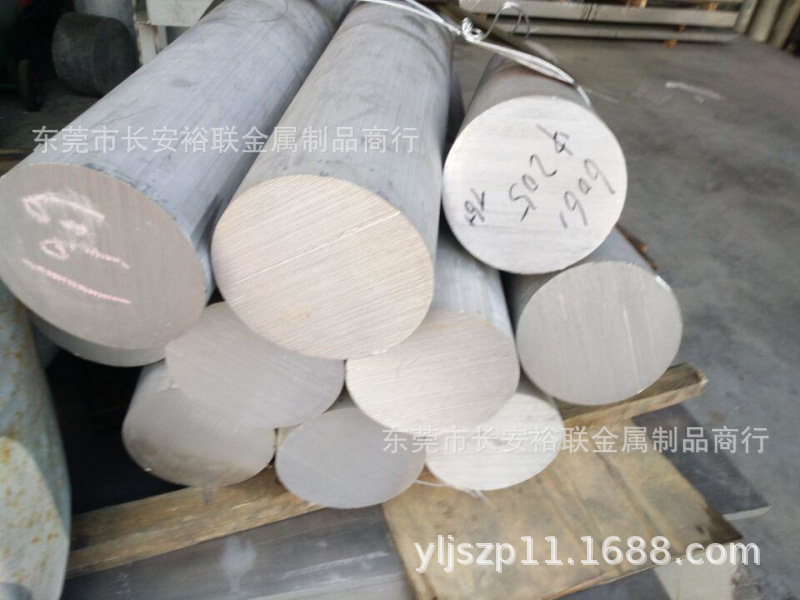 经销1060纯铝棒 纯铝铝含量高 可塑性耐蚀性导电性 AL1060纯铝棒