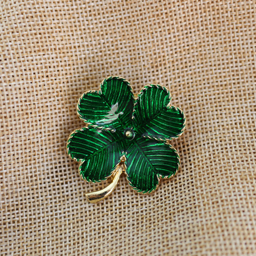 European and American vintage green enamel four-leaf clover brooch corsage
