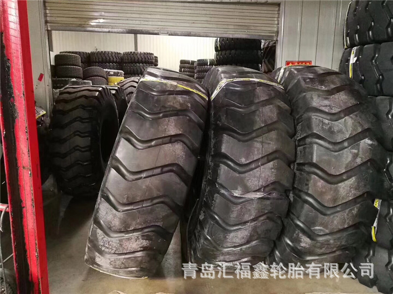 供应港口机械轮胎  港口轮胎    21.00-25 港口正面吊轮胎