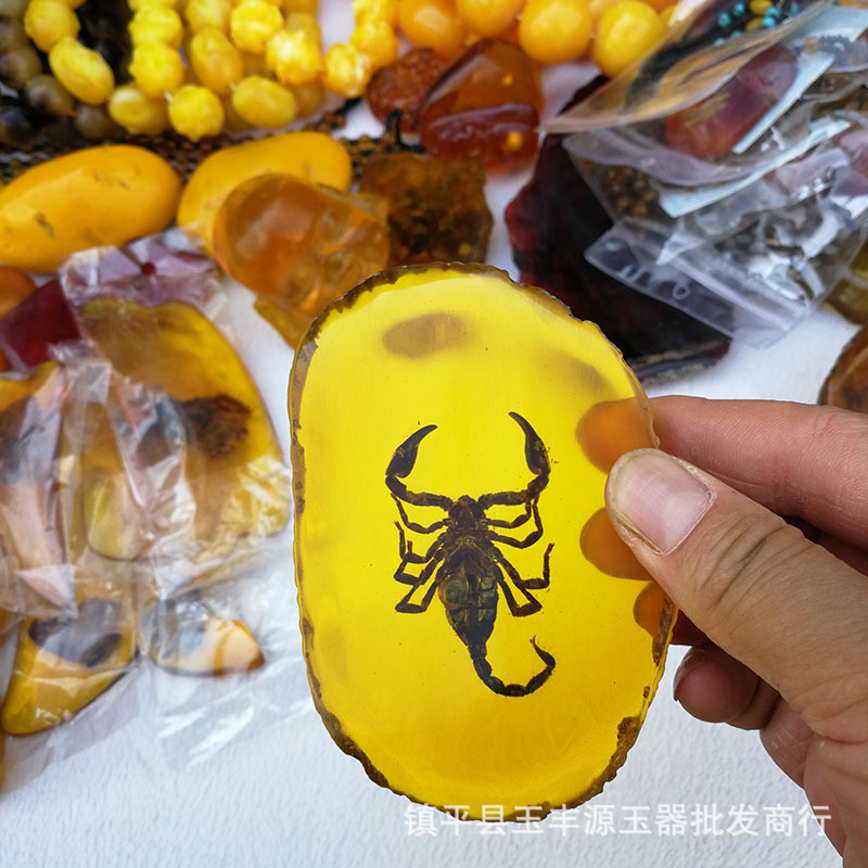 琥珀摆件