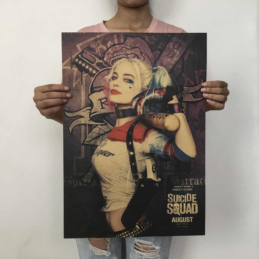 自殺小隊小醜女海報懷舊複古牛皮紙海報室內酒吧咖啡館裝飾畫芯