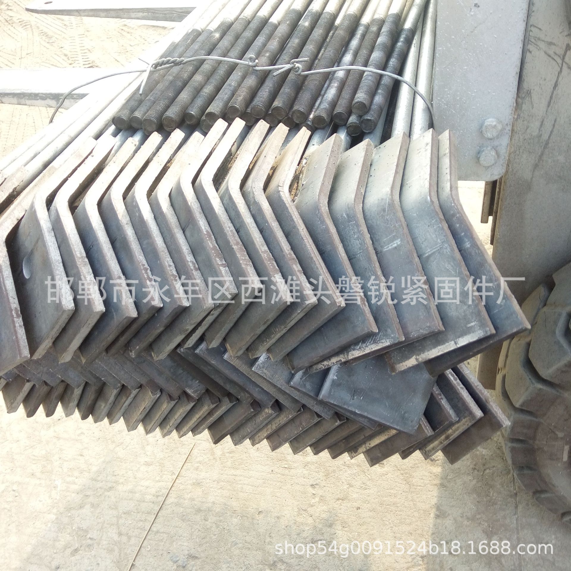 厂家直销 外架搭建花篮 悬挑法栏拉杆 新型花篮式悬挑斜拉杆 M20