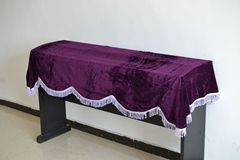 Manufacturer wholesale custom-made gold velvet 88-key digital electric piano universal piano cover dust cover piano cover piano top cover