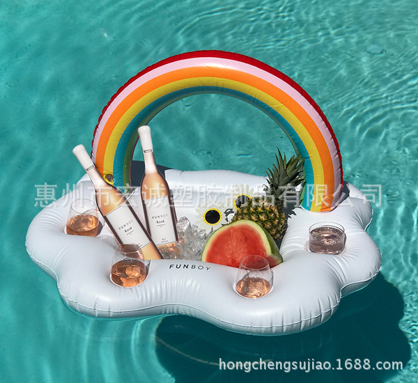 FUNBOY-Rainbow-Cloud-Bar-Drink