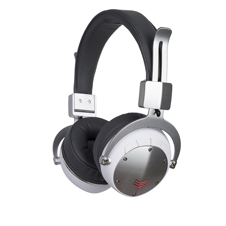 跨境新款头戴式无线蓝牙耳机重低音炮FM手机插卡收音礼品耳麦批发