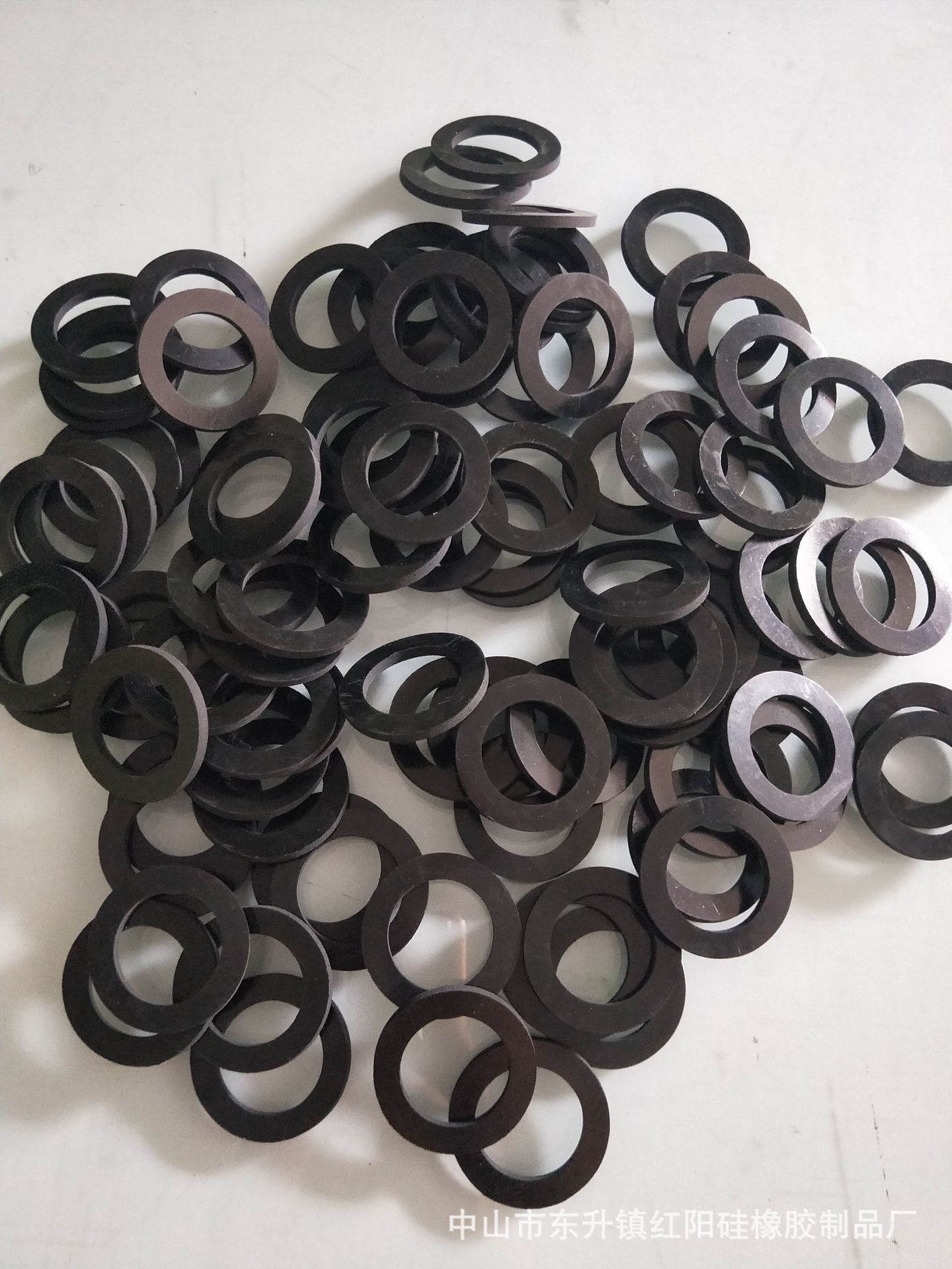 圆形橡胶垫片 橡胶垫 网纹橡胶垫 自粘橡胶脚垫