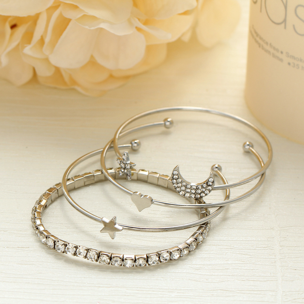 Fashion New  Simple Diamond Crystal Star Moon Four-piece  Alloy Bracelet Wholesale display picture 7