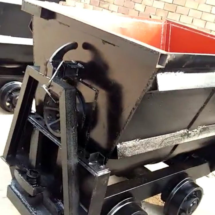 现货供应 煤矿翻斗自卸矿车 用来运输碎的块状物料 容量大