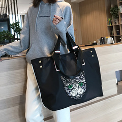 Wholesale Custom Fitness Bags for Women Fashion Cartoon Cat Head Single Shoulder Crossbody Bags Travel Short Trip Bags for Men Luggage Bags
