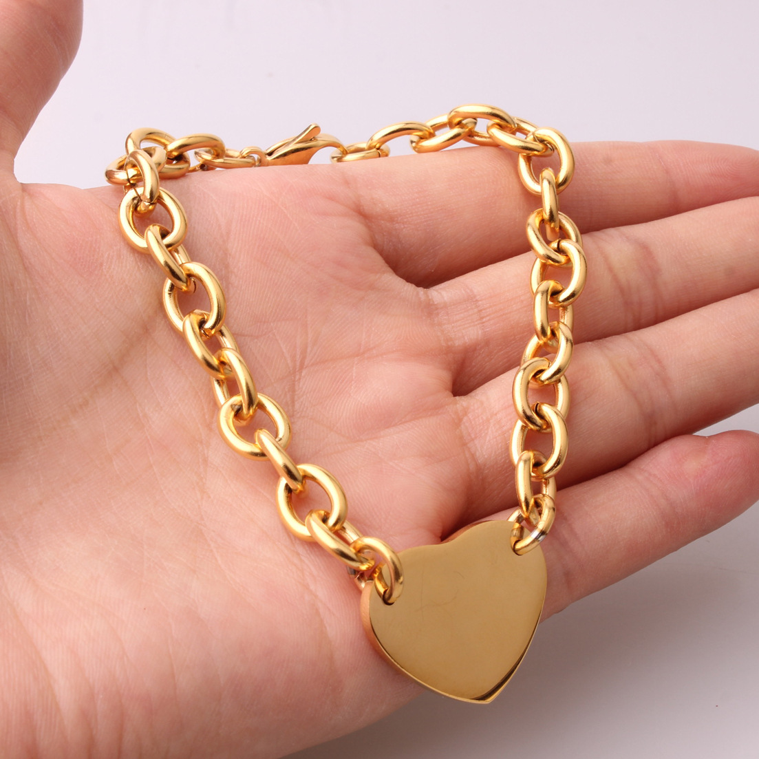 25g Weight Titanium Steel Pendant Material Bracelets Classification Titanium Steel Chain Material 1 Piece Quantity Street Occasion Titanium Steel Material Heart Shape Pattern Women's Gender Polishing Design Basic, Modern Style, Classic Style Style Basic Modern Style Classic Style Heart Shape Titanium Steel Bracelets In Bulk 5