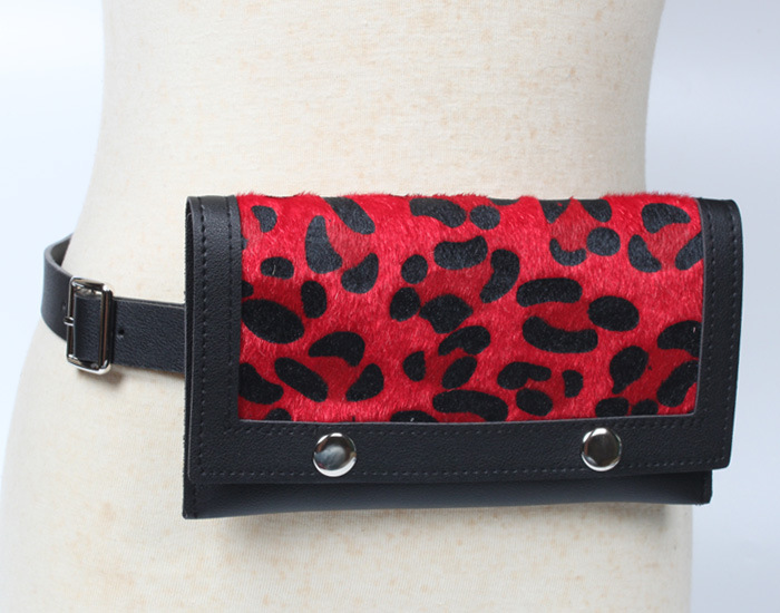 Retro Colorful Leopard Print Waist Bag display picture 9