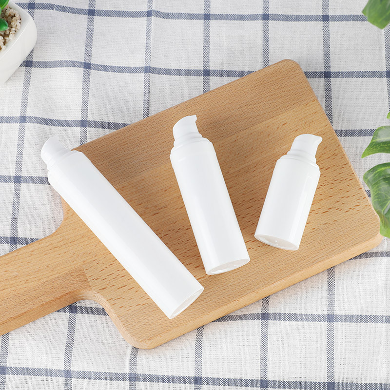 15ml larga hebilla botella de vacío botella de prensa botella de crema cara botella de loción portátil de viaje sub-embalaje botella cosmética