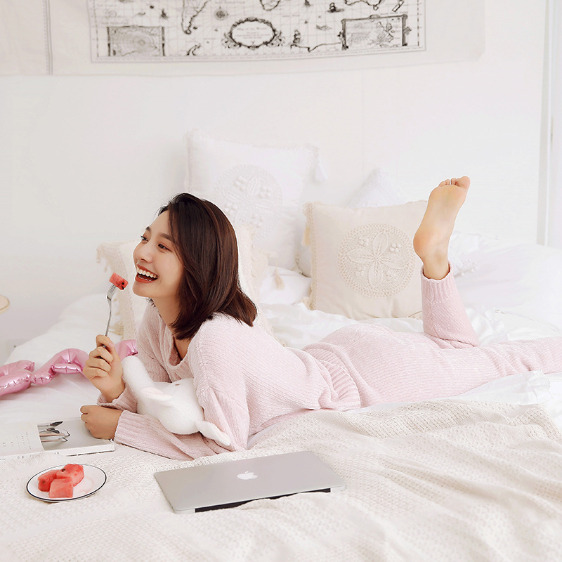 halluci Winter Chenille Warm Slim-fit Home Clothes suit Simple and Comfortable Crewneck Pullover Pajamas for Women