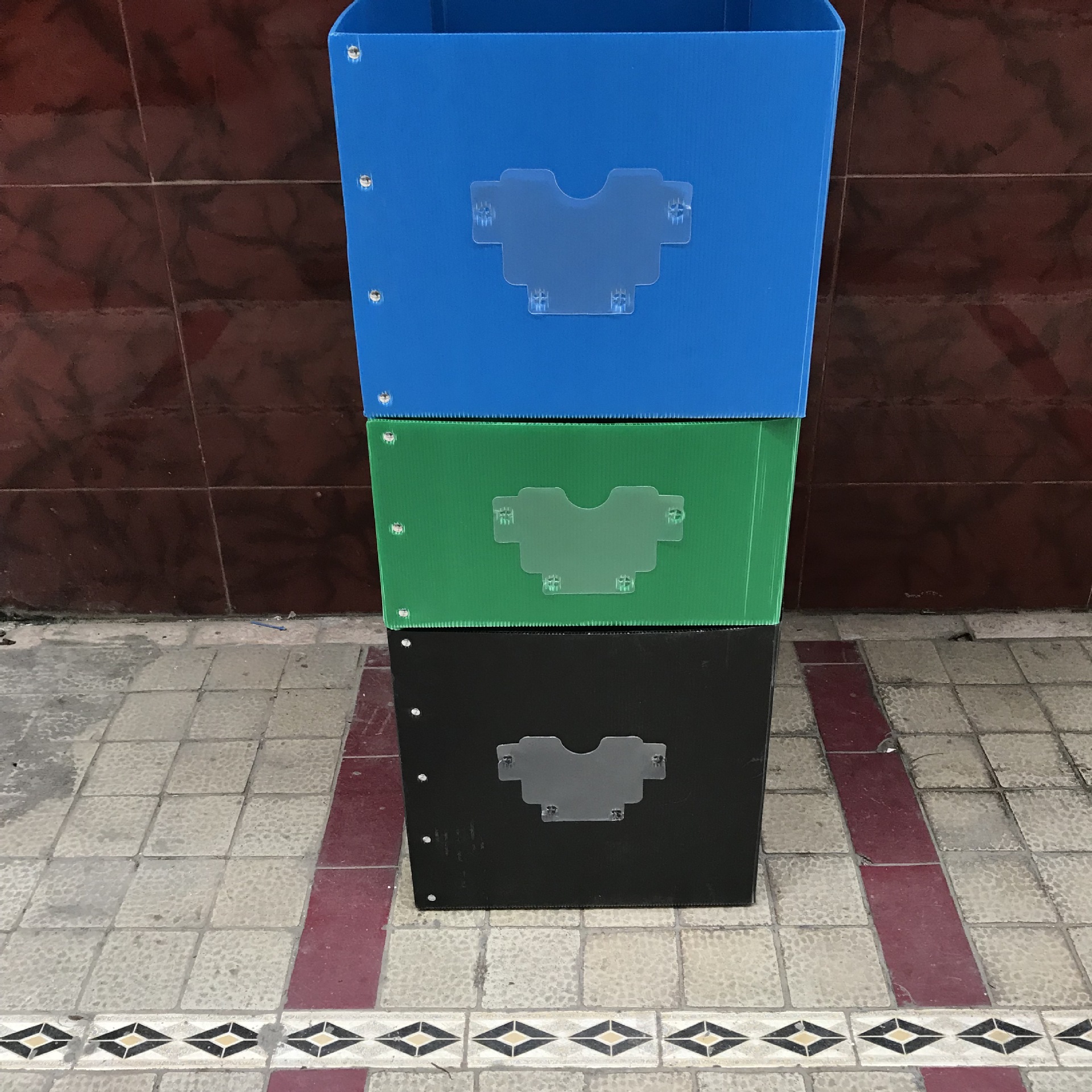 福永沙井塑料中空板定制刀卡 广州PP板塑料刀卡防静电黑色隔板