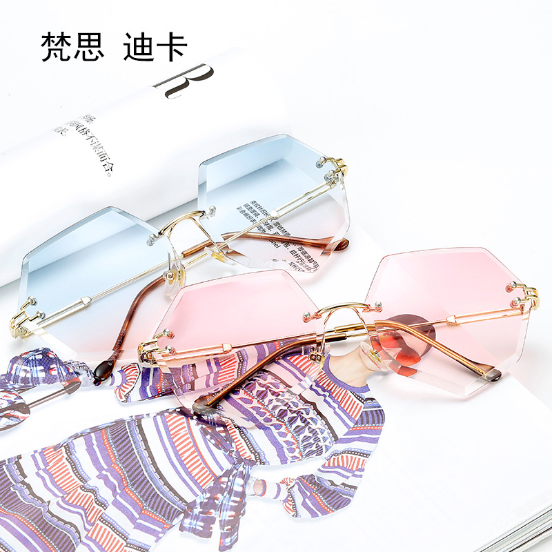 2018新款太阳眼鏡女士海洋片墨镜批发时尚眼镜潮流切边太阳镜6519|ms