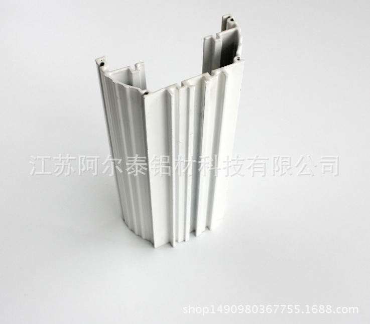 铝型材氟碳烤漆 白色烤漆表面处理