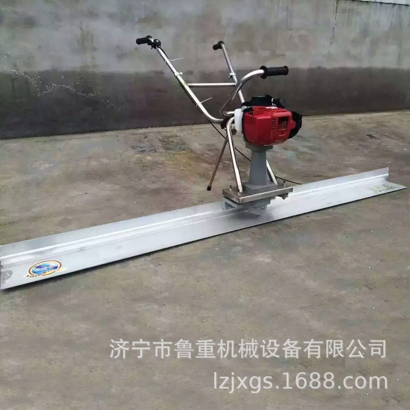 供应 汽油振平尺 生产手扶式电动混凝土路面振平尺