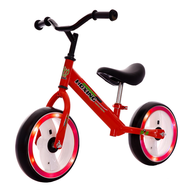 批发品质儿童平衡学步车滑行车礼品儿童两轮平衡车学步车一件代发