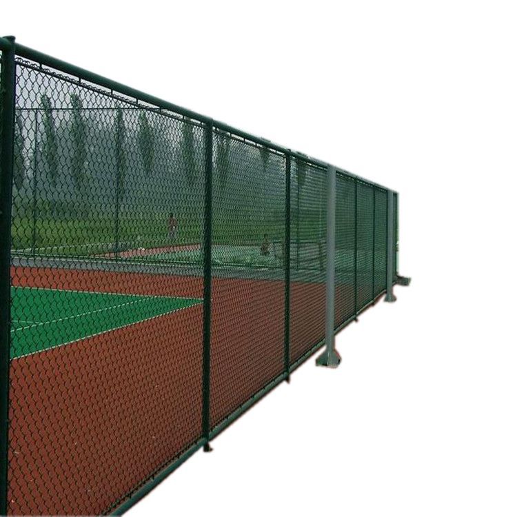 批发定制运动场球场浸塑铁丝围栏网 加工不锈钢护栏网勾花网护栏