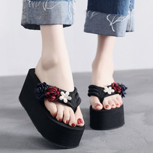 �W���n��11����������Ů�ķ����¸�ɳ��Ь�r�жȼٺ�כ����⴩��