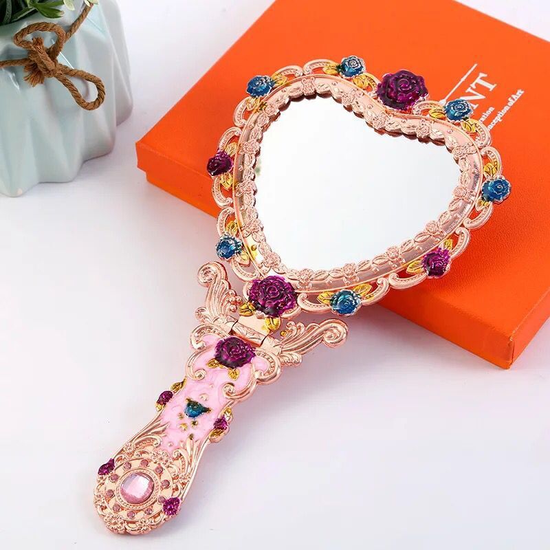 Classical Heart Shape Metal Mirror 1 Piece display picture 4