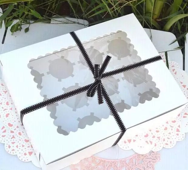 厂家直供 纯白12格加厚cupcake马芬纸杯蛋糕盒西点慕斯杯盒月饼盒