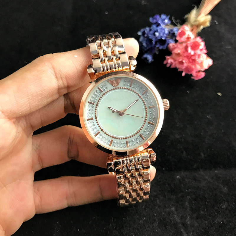Trendy Ladies Fashion Quartz Watch Floral Strip Nail Fritillaria Scale Dial Style Fashion Quartz Ladies Watch