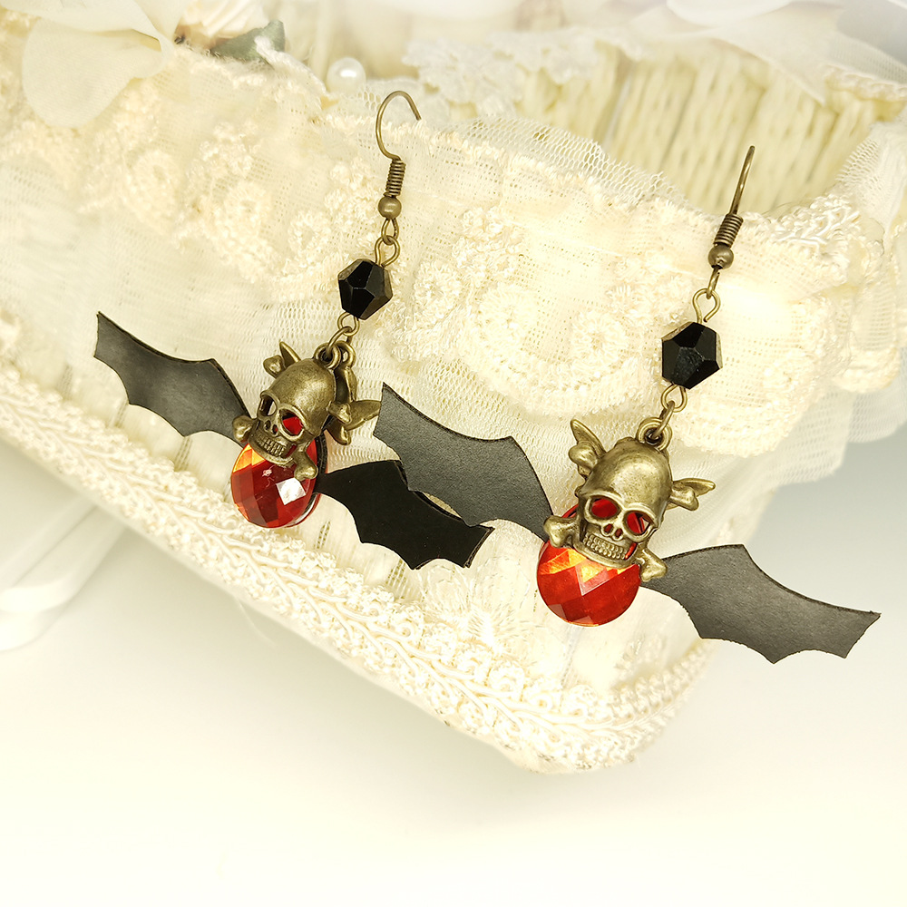 Alloy Material Halloween Festival 1 Pair Retro Punk Bat Skull Inlay Alloy Rhinestones Drop Earrings