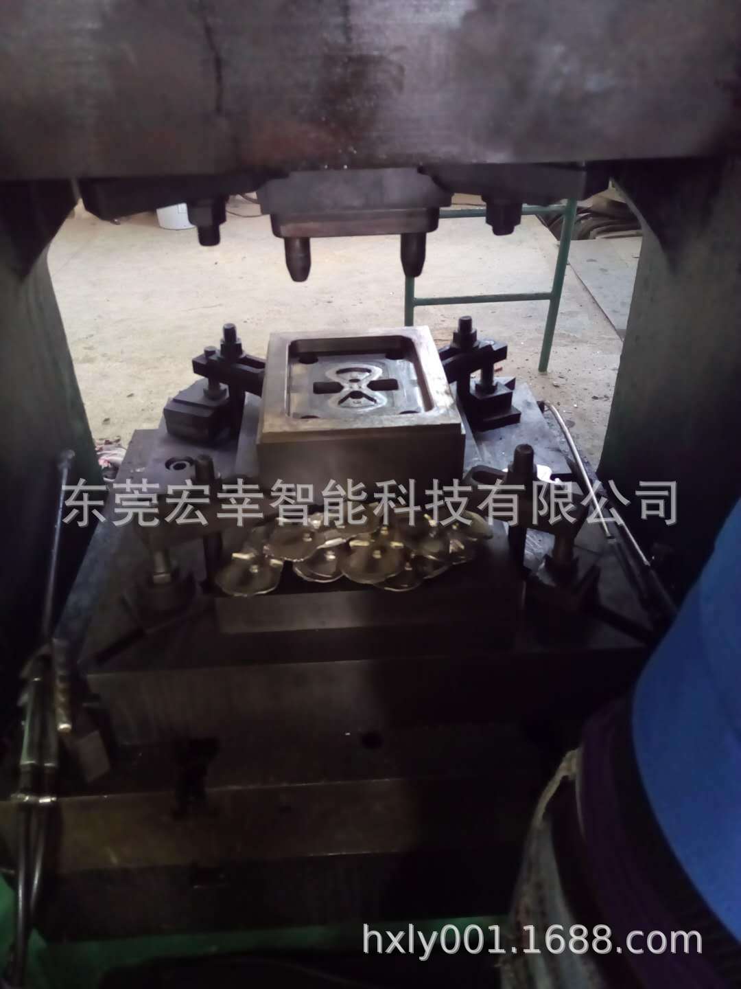 东莞铝铜棒锻打加热炉 天燃气加热锻打炉 燃气式锻造网带炉-阿里巴巴