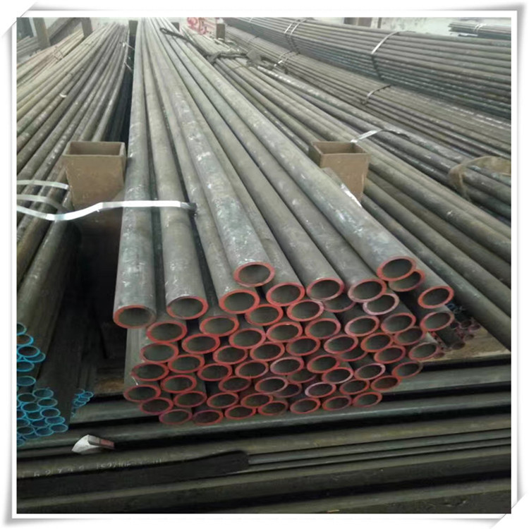 生产20号大口径厚壁无缝钢管厂家山东热轧精密无缝管价格