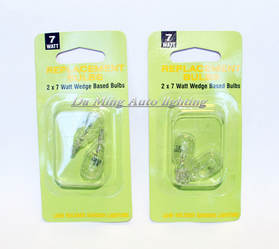 Single Blister card packing T15 12V7W Auto Bulbs Showing the wide lights Reversing lights Taillight cornering lamp