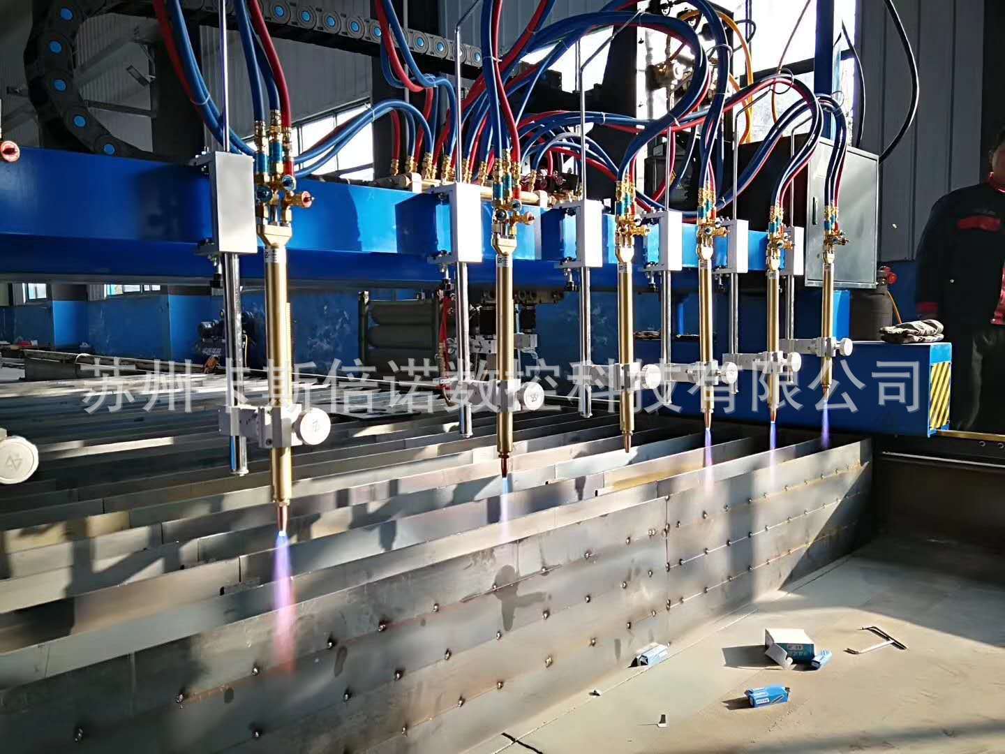 热销高精度数控火焰直条切割设备 多把枪火焰切割机 龙门切割机-阿里巴巴