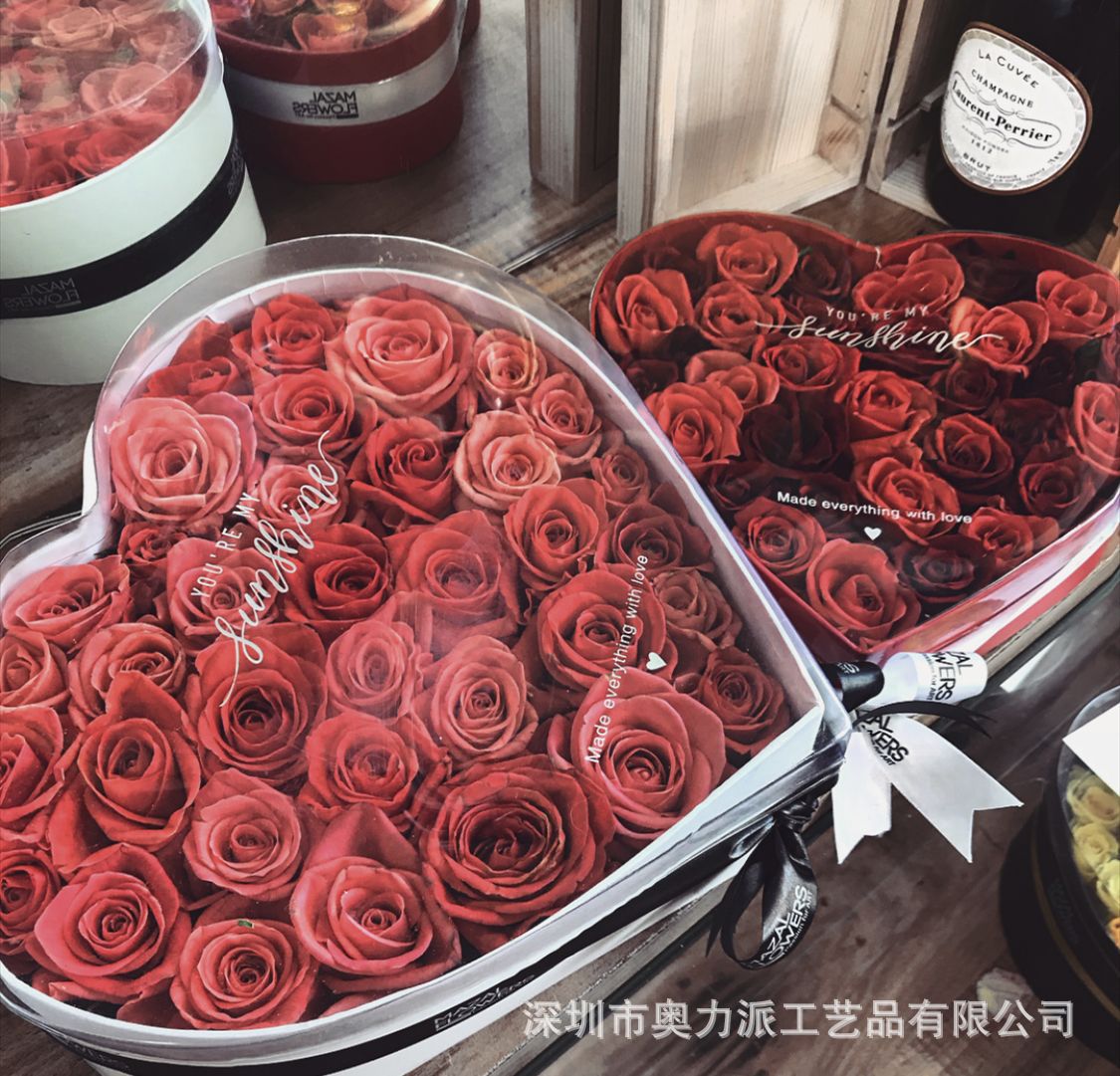奥力派 现货 婚庆礼盒 心形礼品盒 PVC盖开窗鲜花礼盒  花盒
