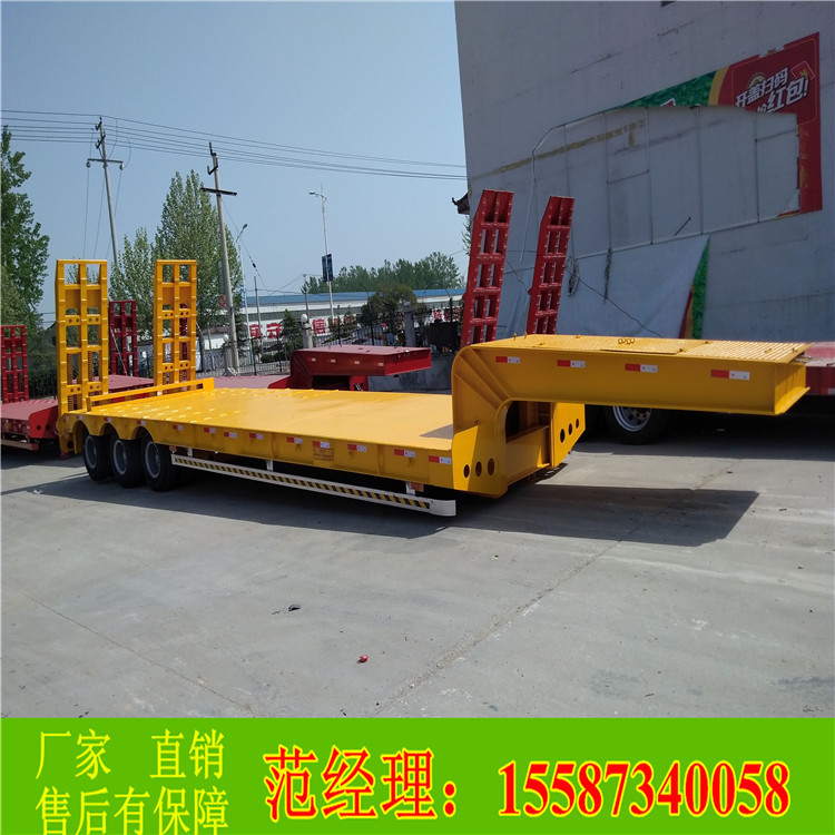 （梁山挂车信息）新配置—— 12米13米3轴大板半挂车价格