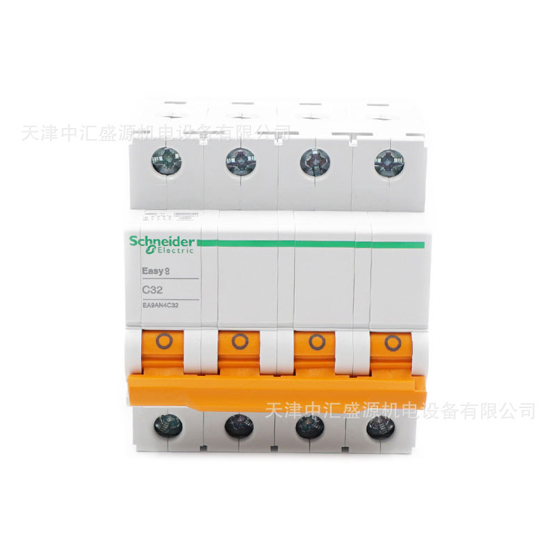 EA9AN4C32 EA9AN 小型断路器 4P C32A 代理商