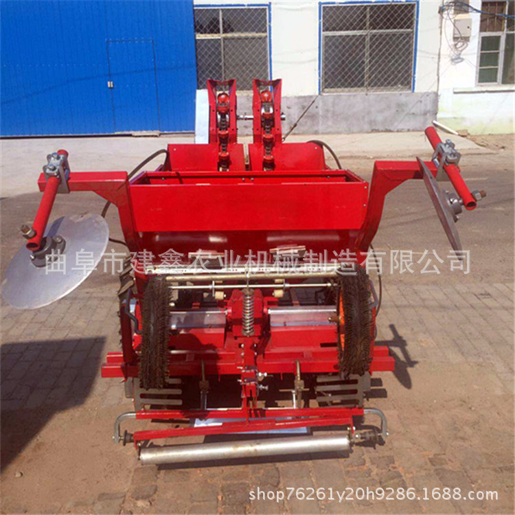 马铃薯收获机种植机价格效率高土豆种植机洋芋播种机点播机价格