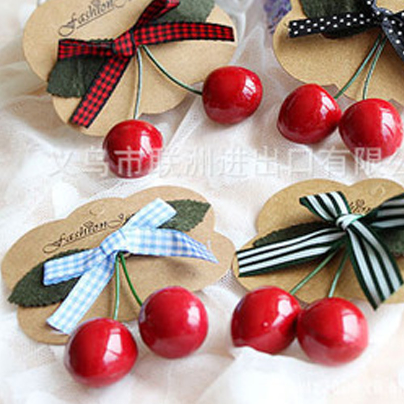 Cosplay día hombre cultura arco accesorios para el cabello Yiwu accesorios para el cabello clip de pico de pato cereza horquilla pequeña mercancía